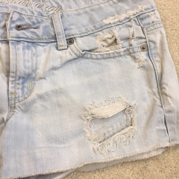 American Eagle Distressed Shorts - Size 2 - Picture 2 of 3